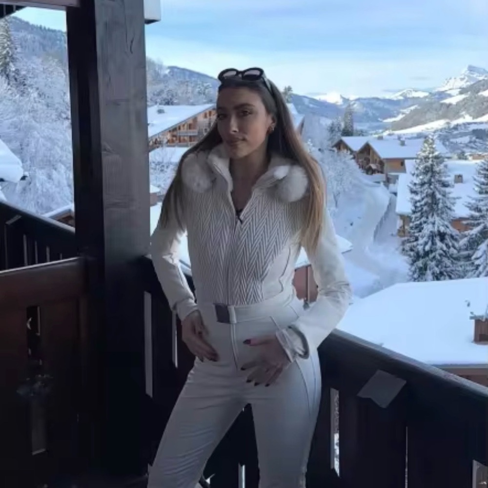 White Ski & Snow Jacket - Picture 5 of 11